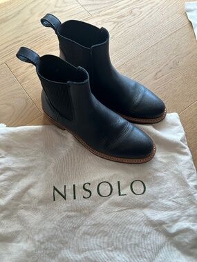 Nisolo Carmen Chelsea Boot